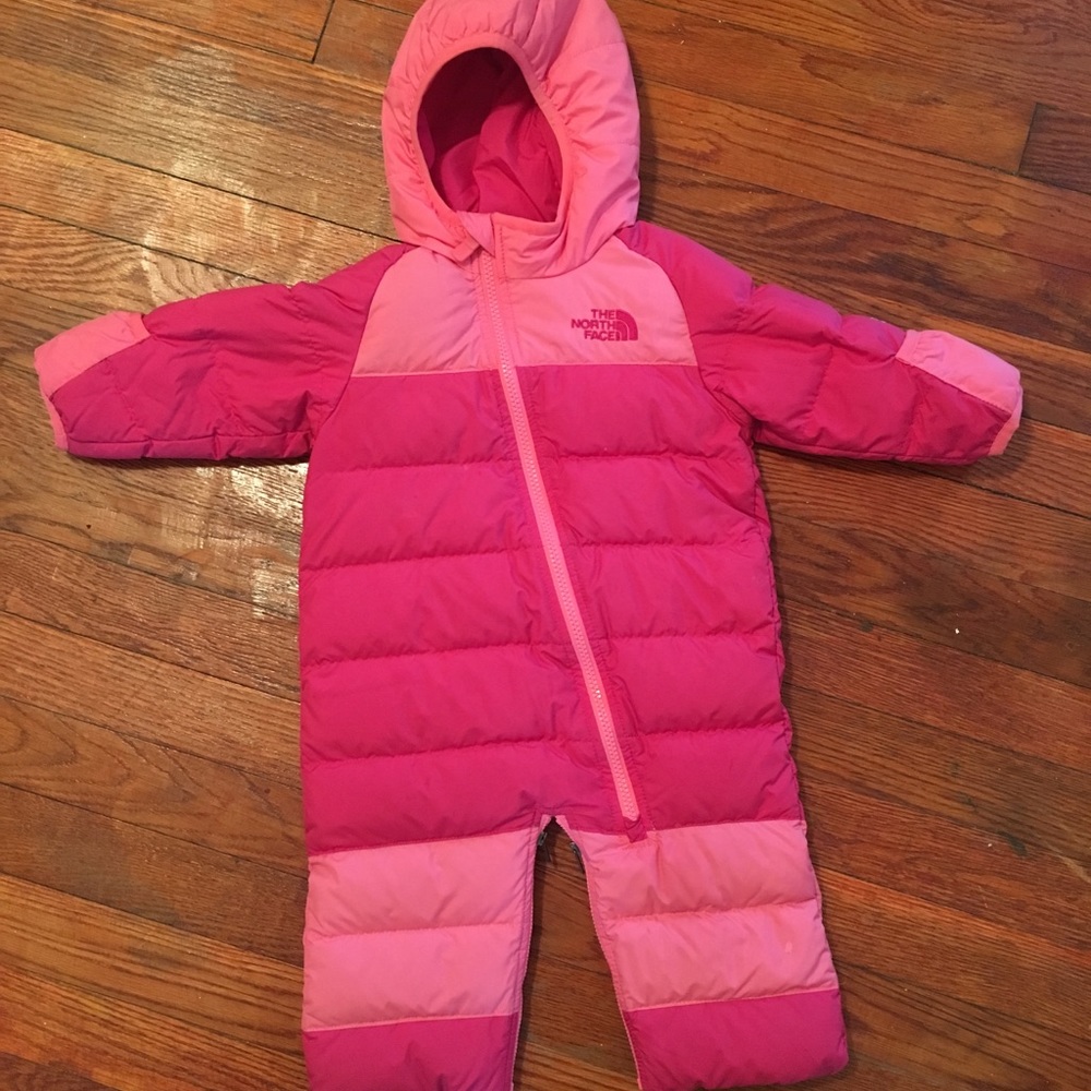 Girl’s 3-6m The North Face snow suit